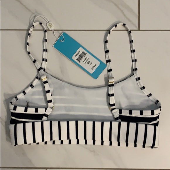 Beach Bunny Emerson Bralette - Picture 2 of 2